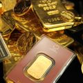 Gold Dips Below $4,000 on Fed Hawkishness, but Heraeus Sees Support from Easing Inflation Expectation